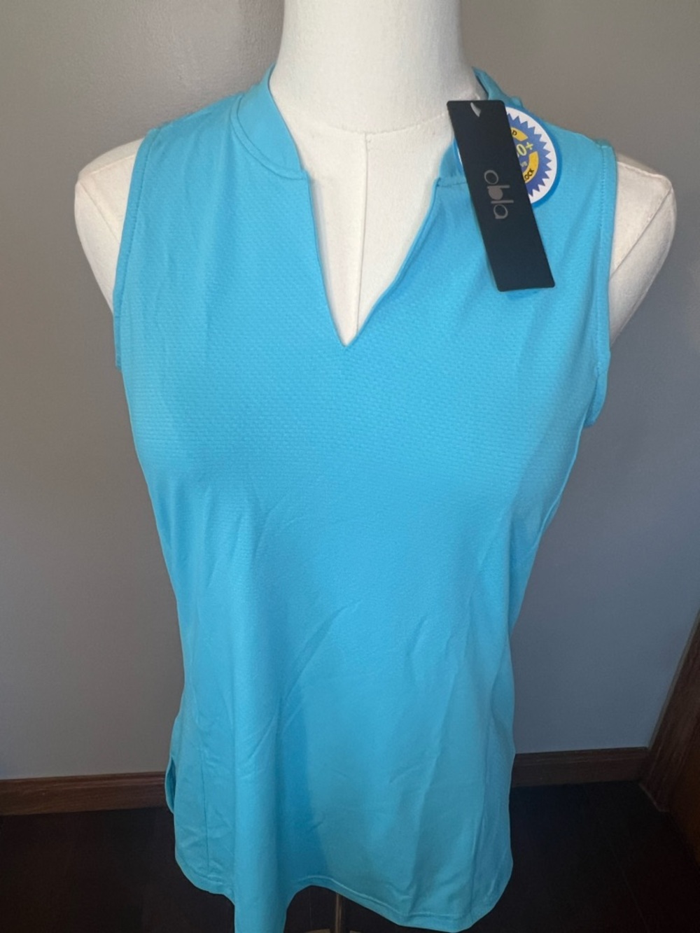 Obla Woman’s Sleeveless Golf Top UV-BLOCK 50+ Light Blue New With Tags Small